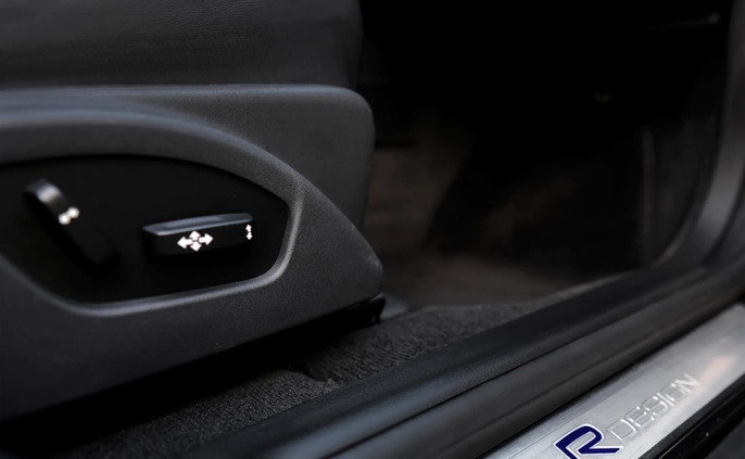 Volvo XC 60 cena 99900 przebieg: 173000, rok produkcji 2016 z Białystok małe 631